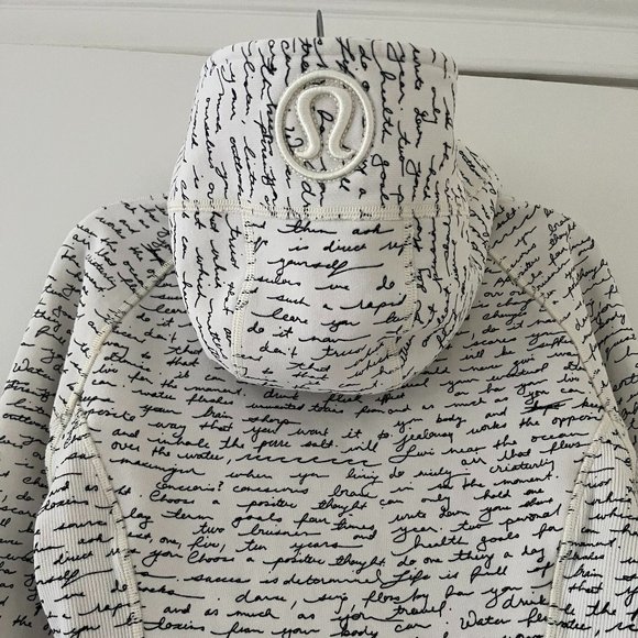 Lululemon Scuba Hoodie II White & Black Manifesto Script size 6 rare - Picture 9 of 16
